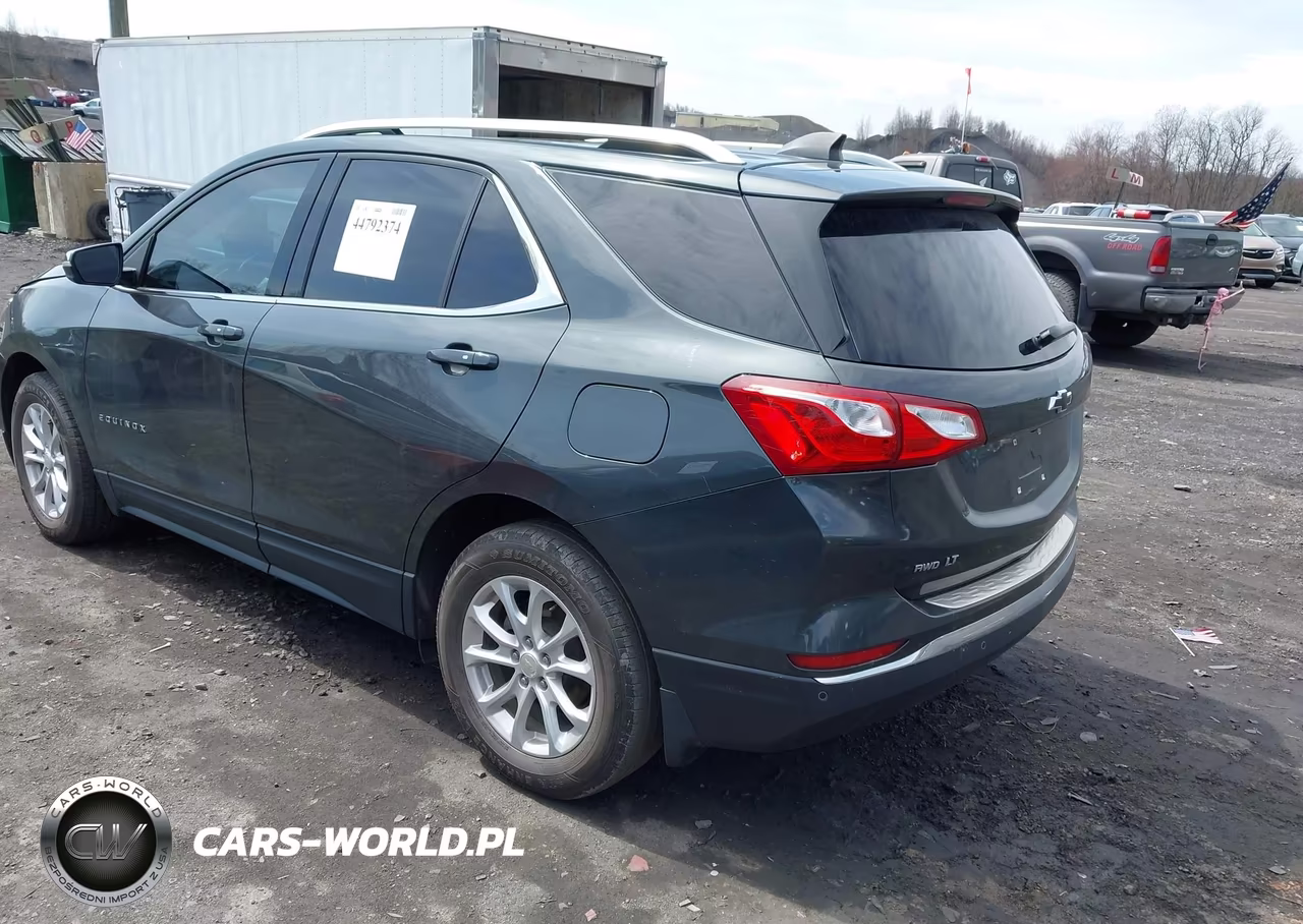 2019 Chevrolet Equinox Lt VIN:3GNAXUEV0KS588142 - 3