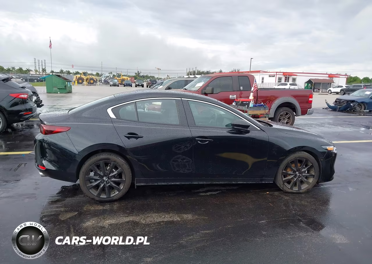 2025 Mazda Mazda3 2.5 S Select Sport VIN:3MZBPABM3SM465265 - 13