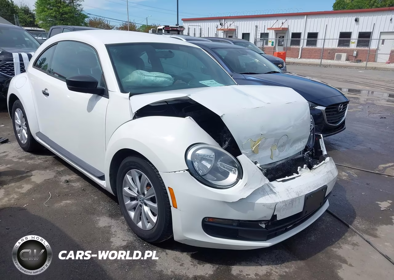 2014 Volkswagen Beetle 1.8T Entry