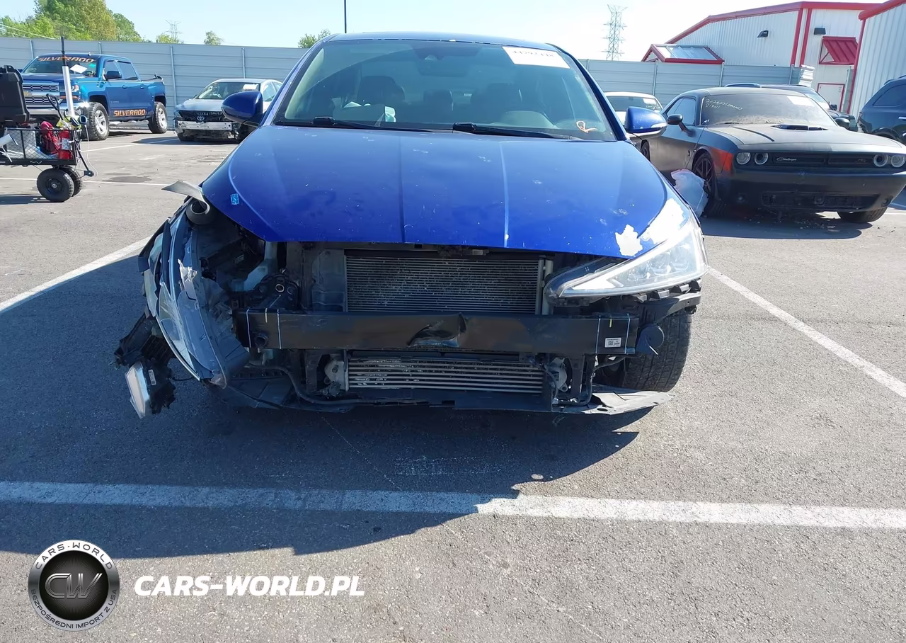 2020 Hyundai Elantra Sport VIN:KMHD04LB5LU993820 - 6