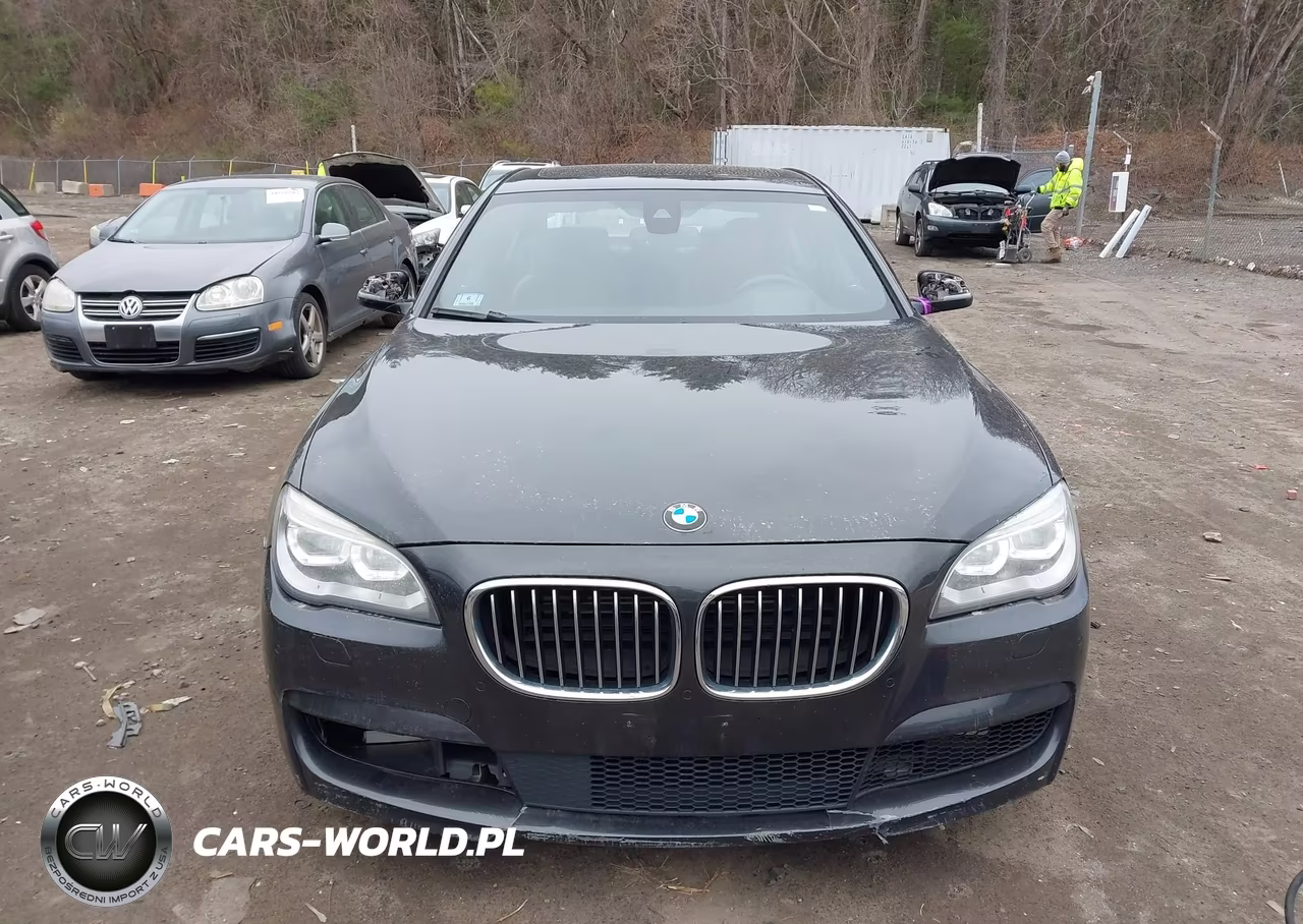 2015 BMW 750I xDrive VIN:WBAYB6C52FD225381 - 13