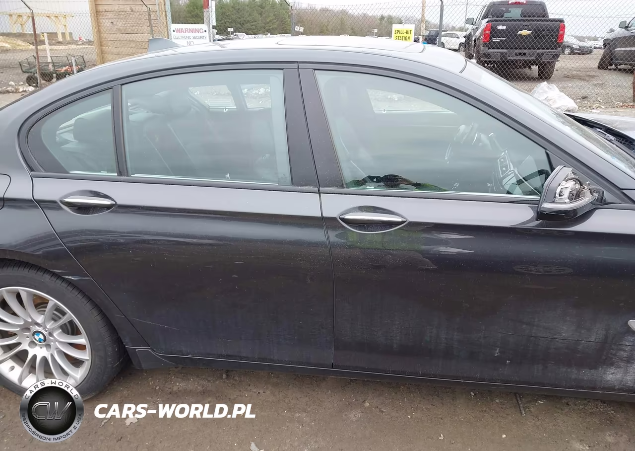 2015 BMW 750I xDrive VIN:WBAYB6C52FD225381 - 14