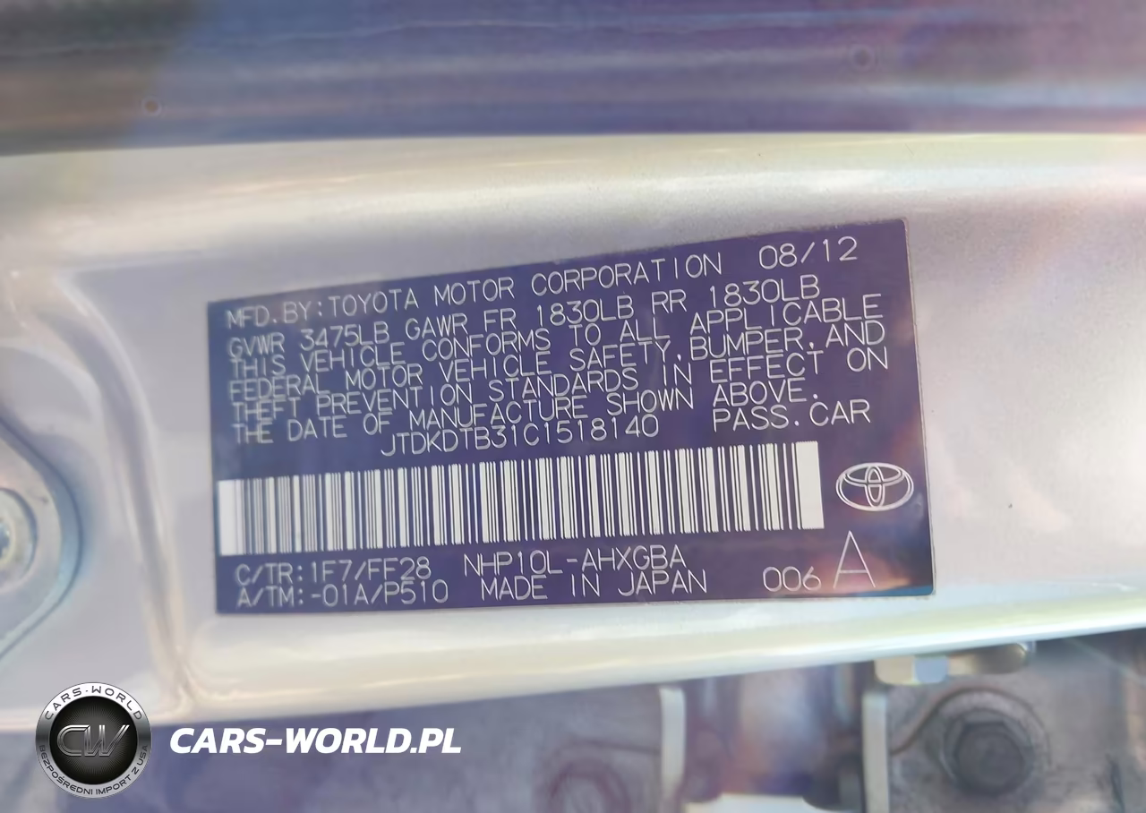 2012 Toyota Prius C Three VIN:JTDKDTB31C1518140 - 9