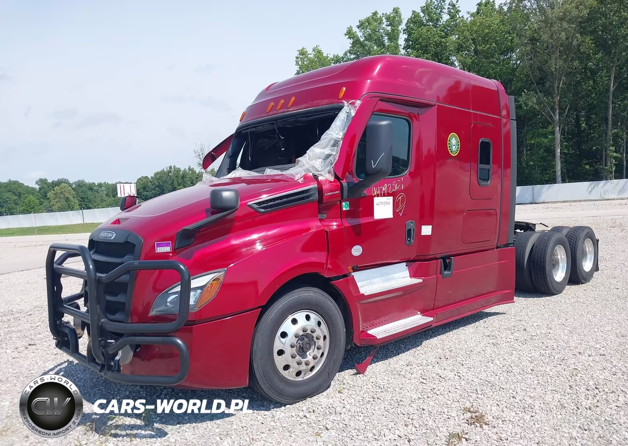 2023 Freightliner New Cascadia 126 VIN:1FUJHHDV1PLUF8239 - 2