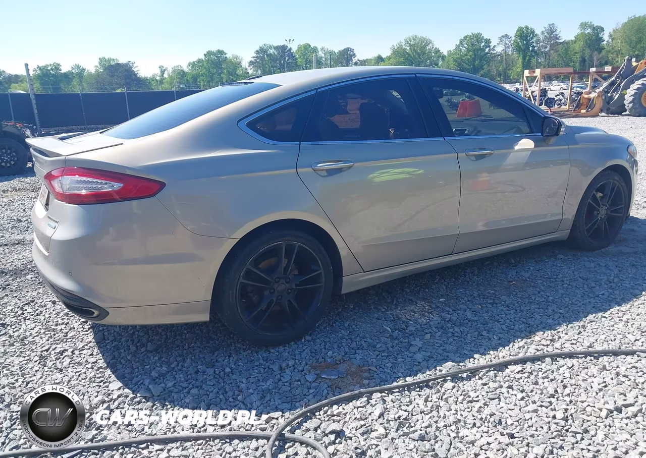 2015 Ford Fusion Titanium VIN:3FA6P0K97FR123150 - 4