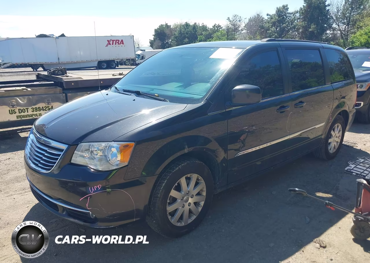 2015 Chrysler Town & Country Touring VIN:2C4RC1BG0FR596062 - 2