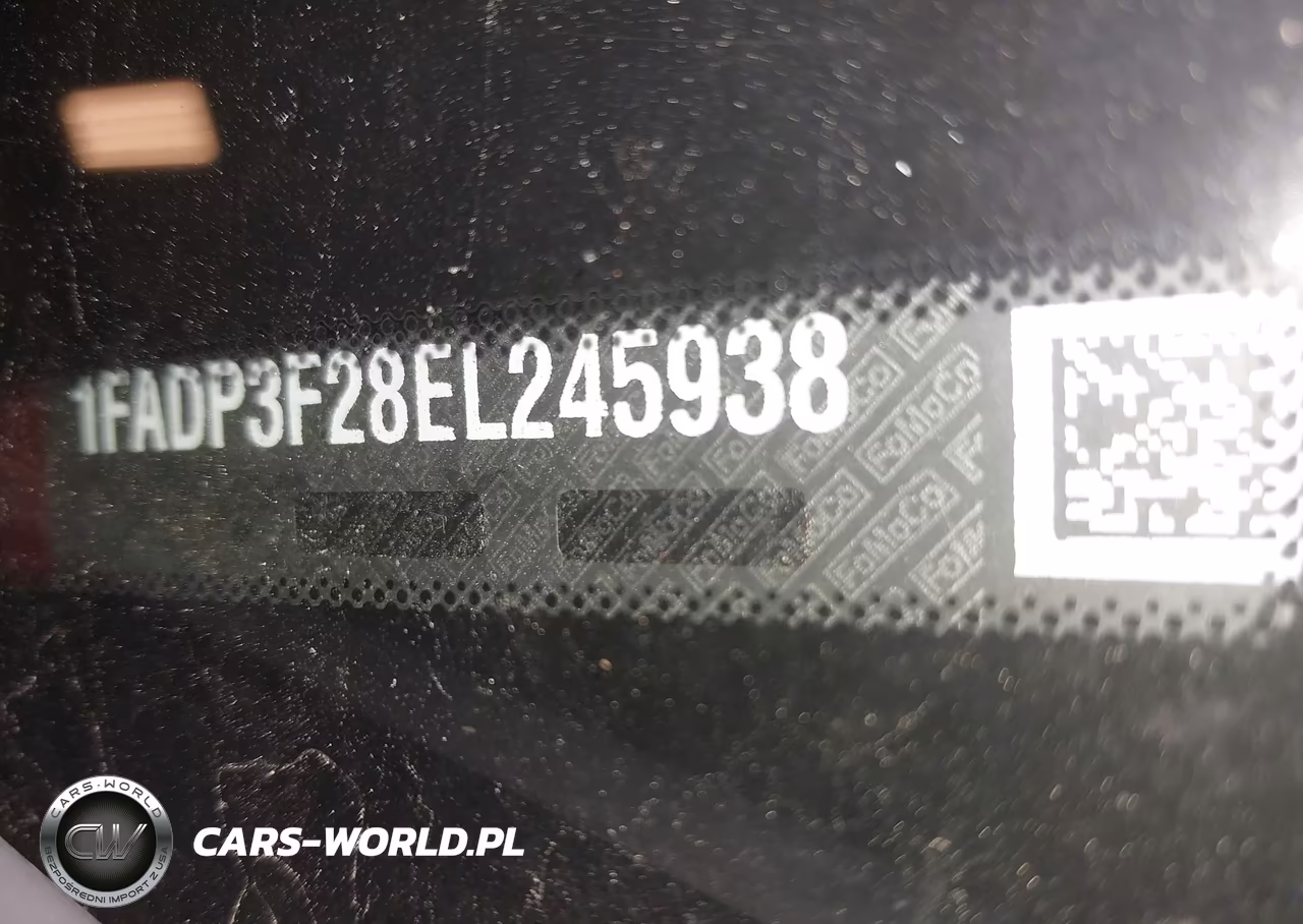2014 Ford Focus Se VIN:1FADP3F28EL245938 - 9