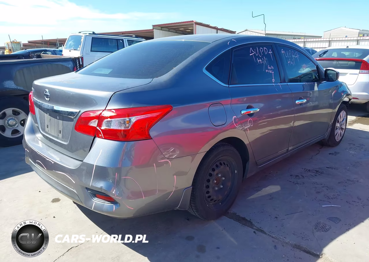 2017 Nissan Sentra S VIN:3N1AB7AP7HY316129 - 4