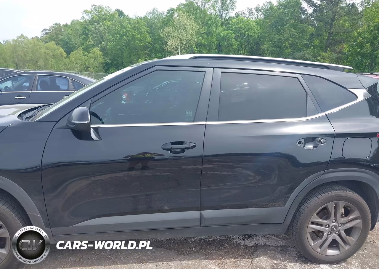 2021 Kia Seltos S VIN:KNDEU2AA6M7107354 - 15