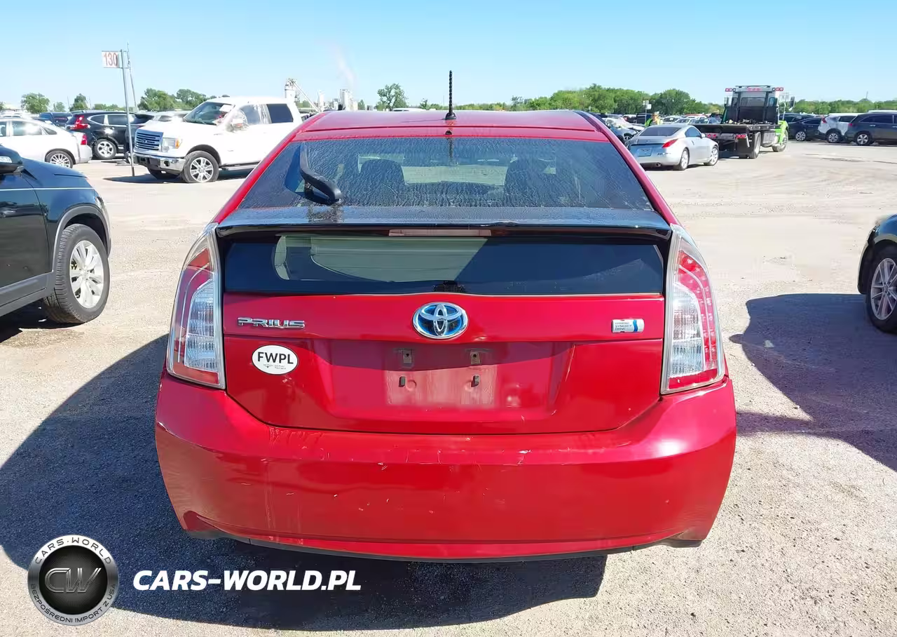 2013 Toyota Prius Two VIN:JTDKN3DU8D1681890 - 16