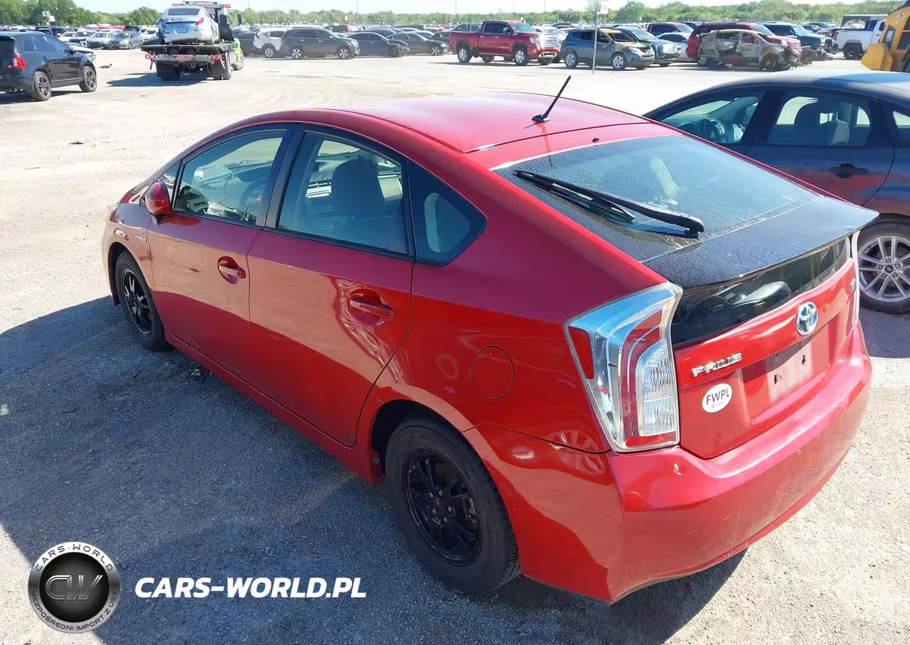 2013 Toyota Prius Two VIN:JTDKN3DU8D1681890 - 6