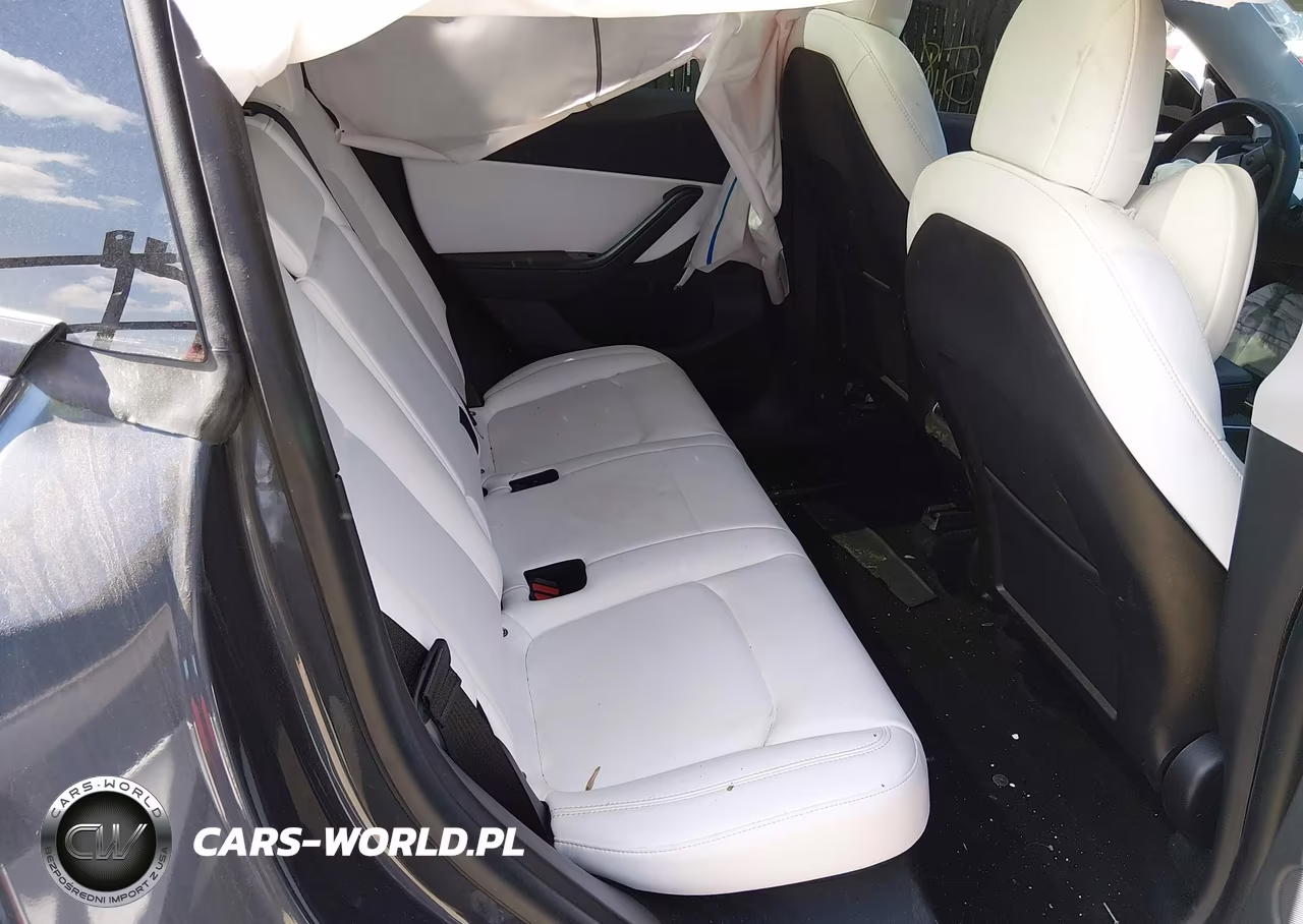 2020 Tesla Model Y Long Range Dual Motor All-Wheel Drive-Performance Dual Motor All-Wheel Drive VIN:5YJYGDEF8LF046846 - 8