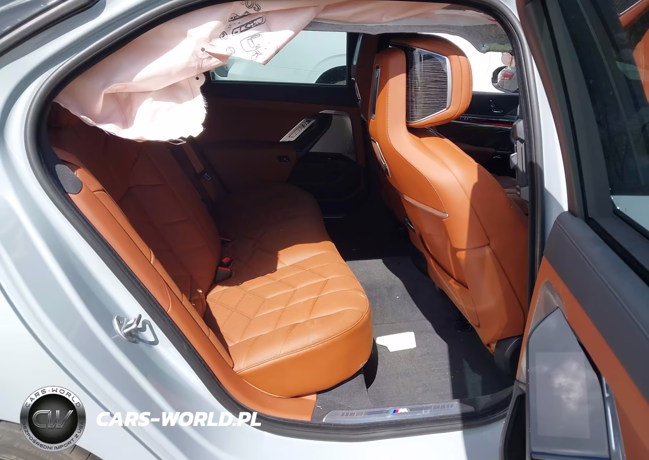 2026 BMW 740I VIN:WBA23EH03TCW85421 - 8