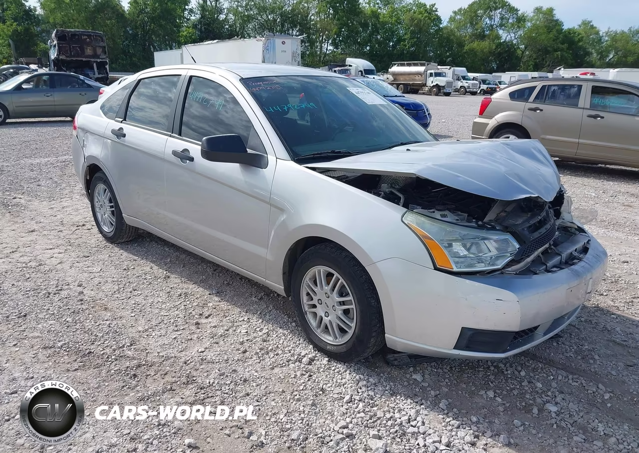 2011 FORD FOCUS SE