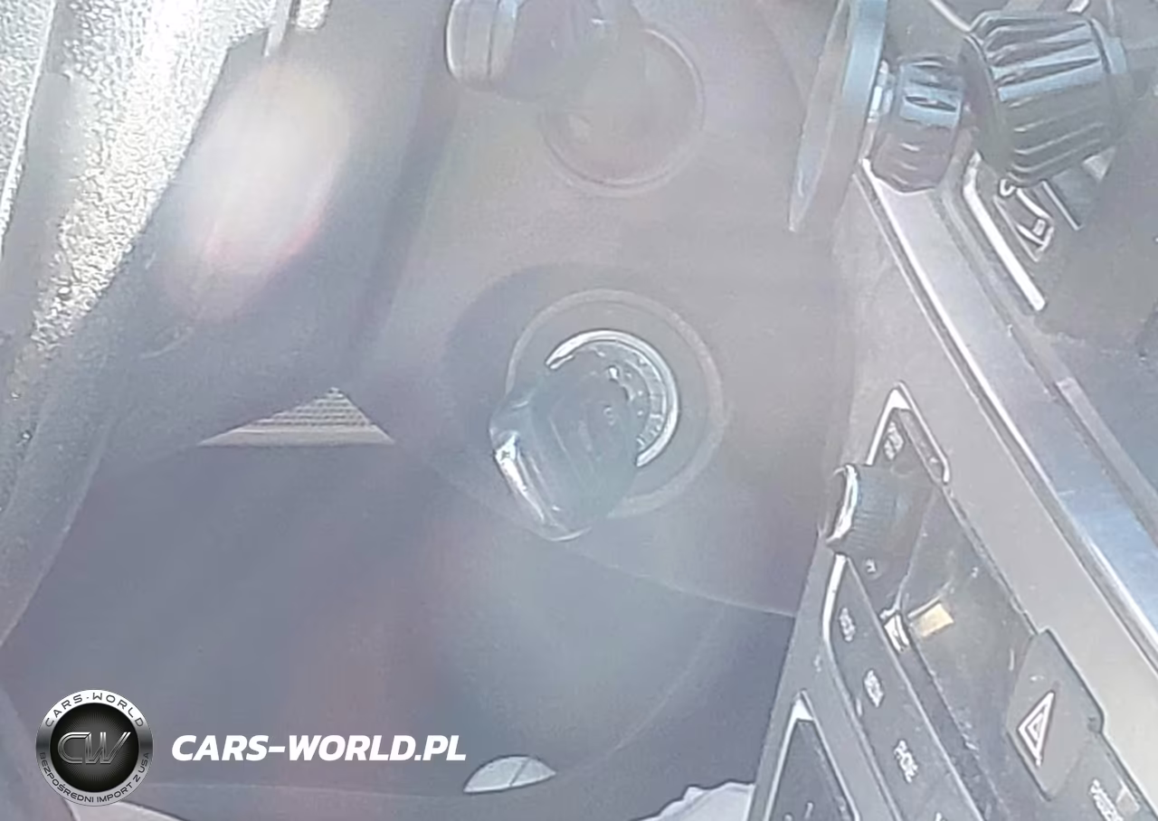 2017 Hyundai Sonata Sport VIN:5NPE34AF8HH515964 - 11