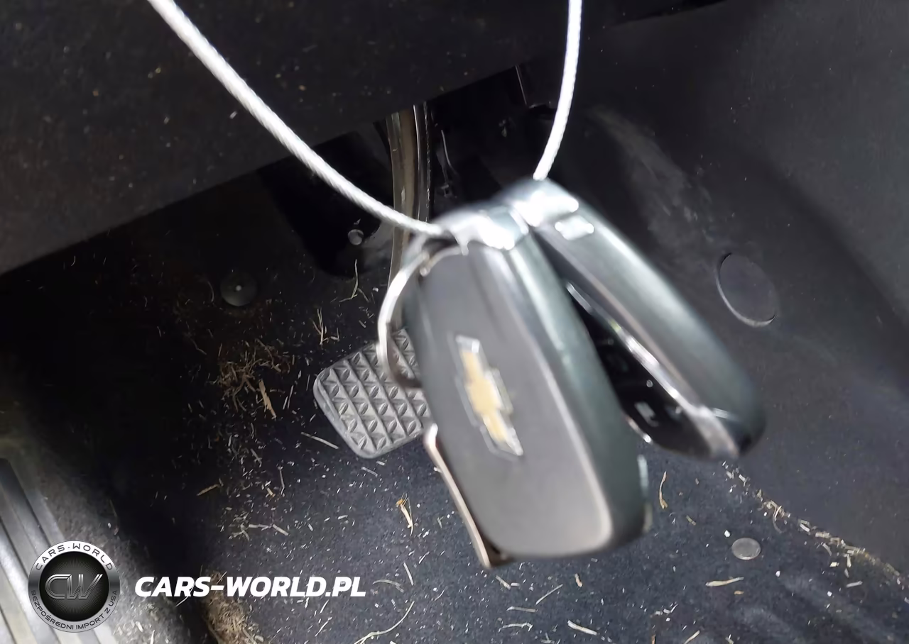 2018 Chevrolet Equinox Lt VIN:2GNAXKEX0J6348771 - 11