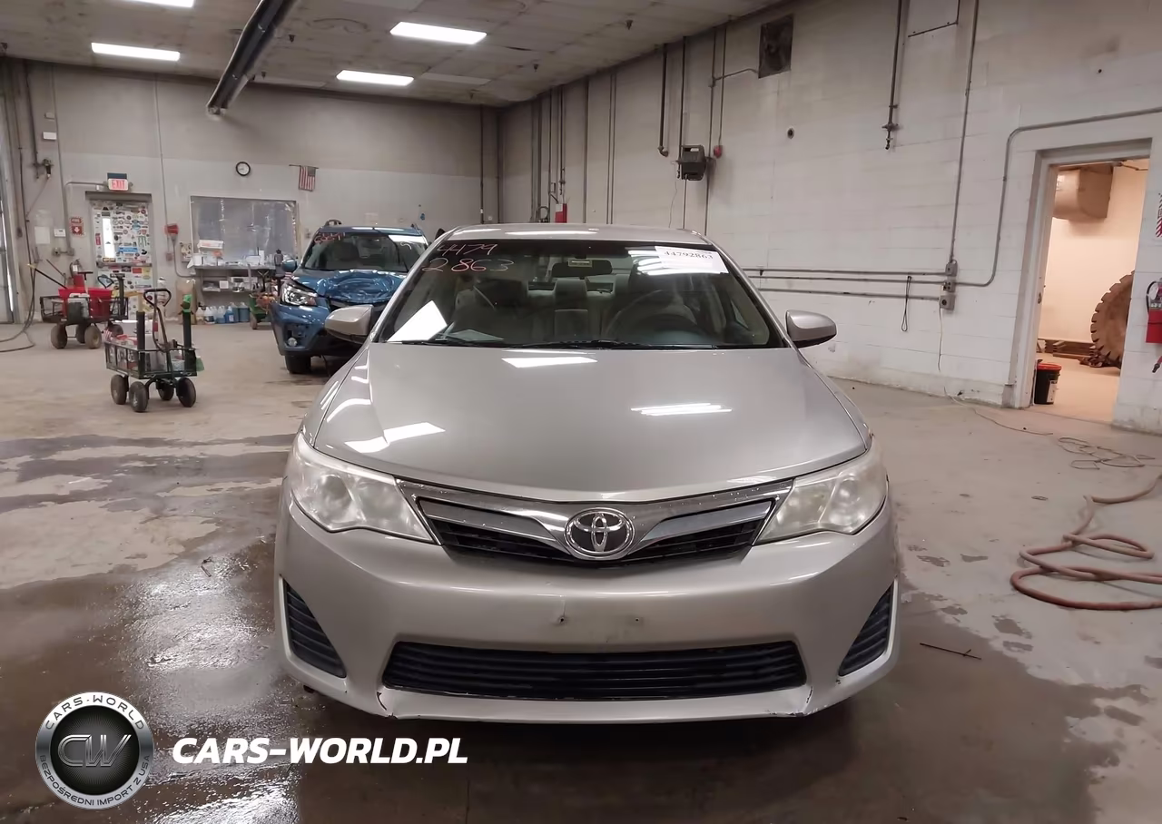 2014 Toyota Camry Le VIN:4T4BF1FK1ER379887 - 11