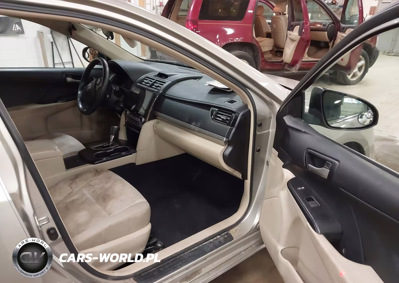 2014 Toyota Camry Le VIN:4T4BF1FK1ER379887 - 5
