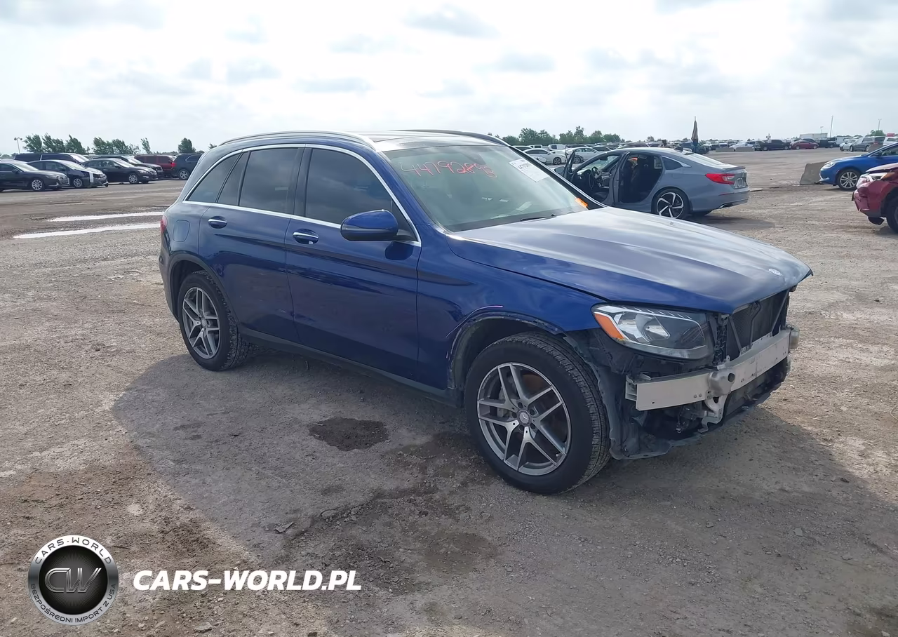 2017 Mercedes-Benz Glc 300 – zdjęcie 1 z 16