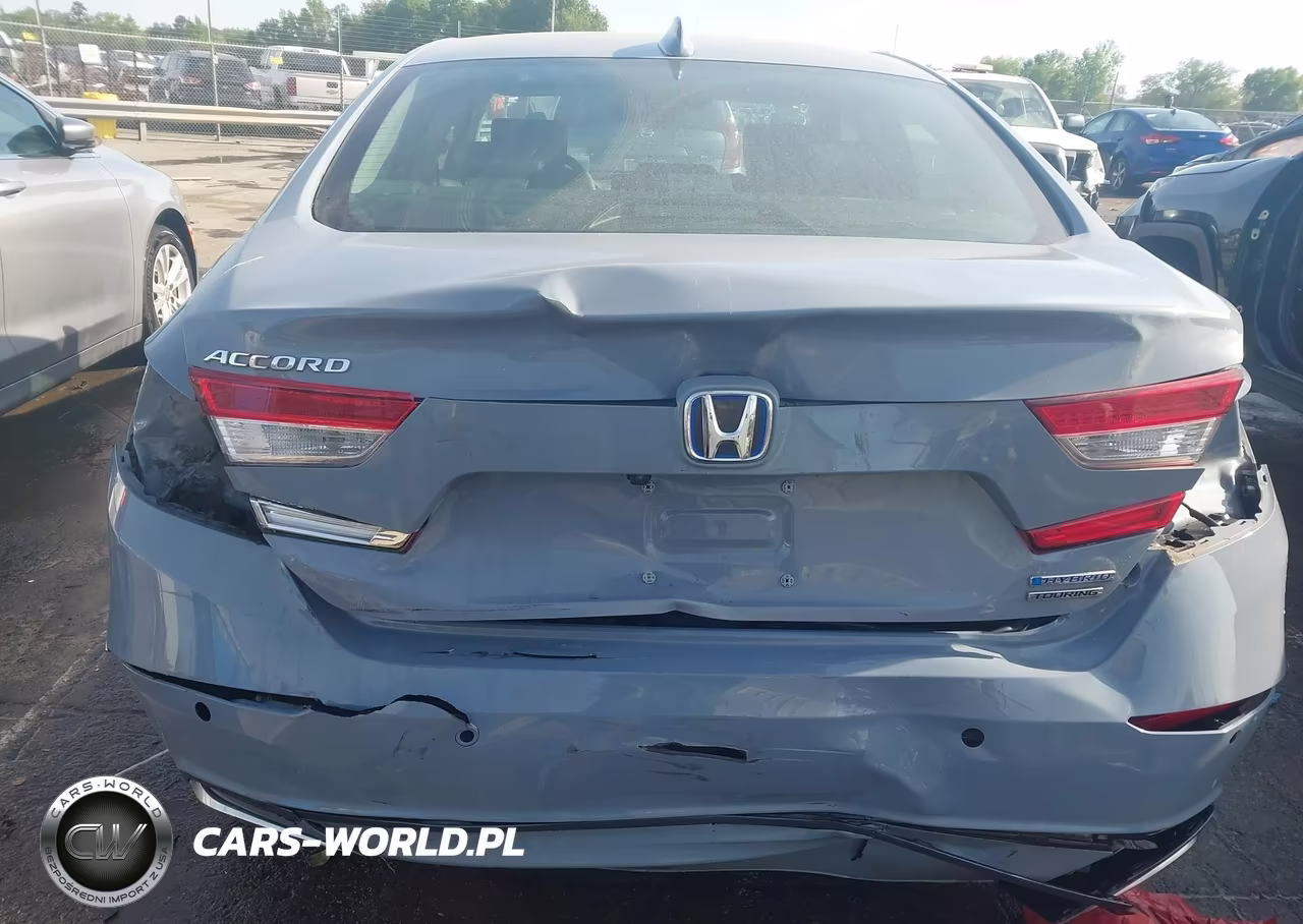 2021 Honda Accord Hybrid Touring VIN:1HGCV3F98MA005535 - 17