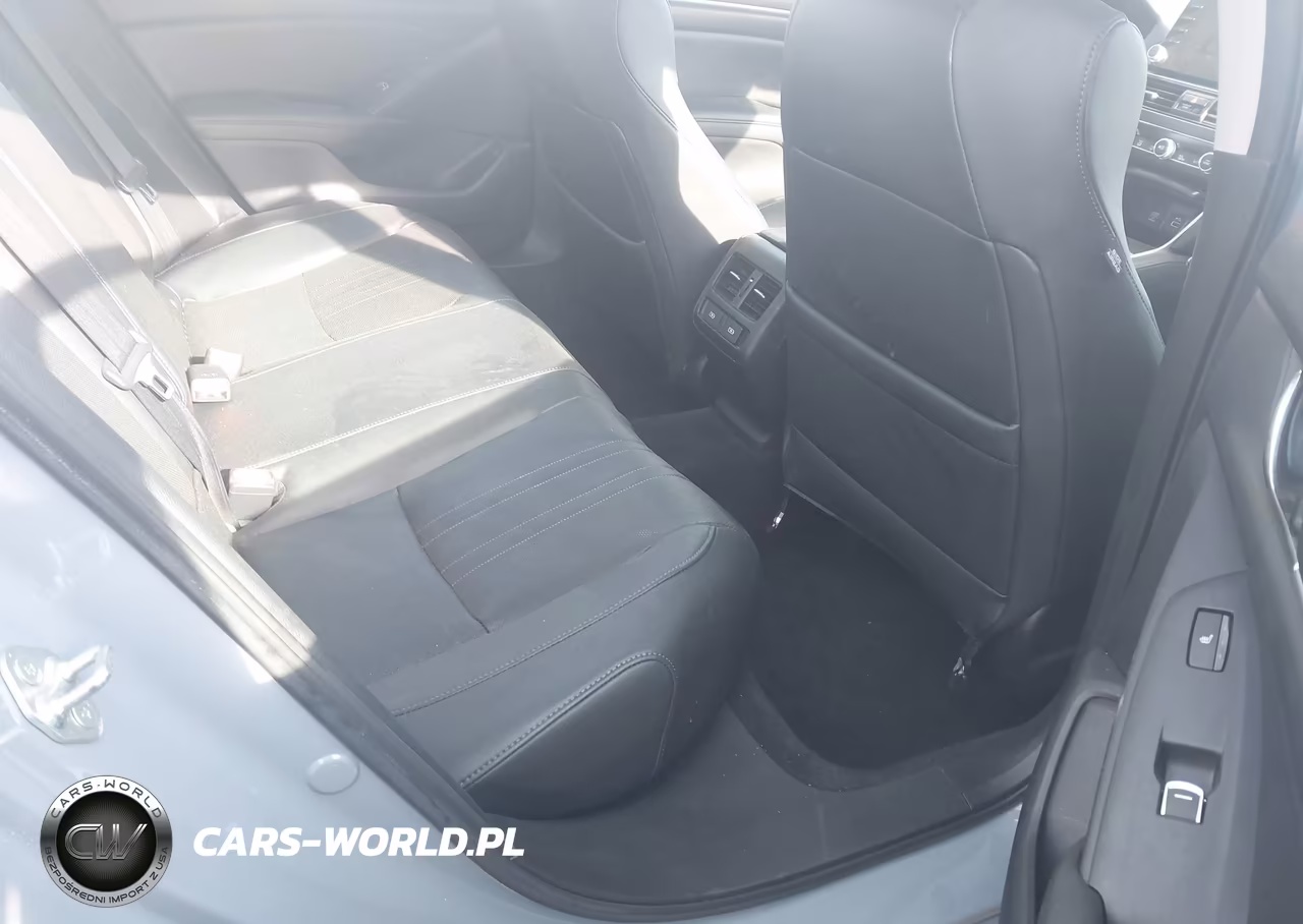 2021 Honda Accord Hybrid Touring VIN:1HGCV3F98MA005535 - 8