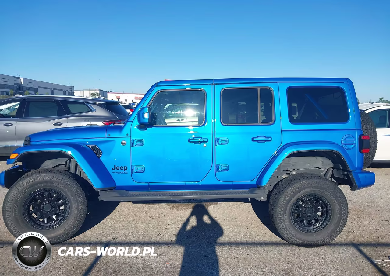 2022 Jeep Wrangler Unlimited High Altitude 4X4 VIN:1C4HJXEG7NW243887 - 14