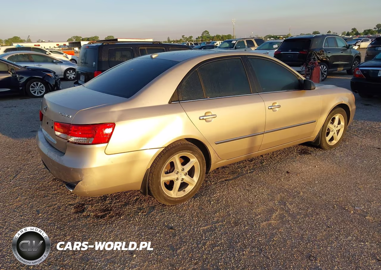 2008 Hyundai Sonata VIN:5NPEU46F48H311264 - 4
