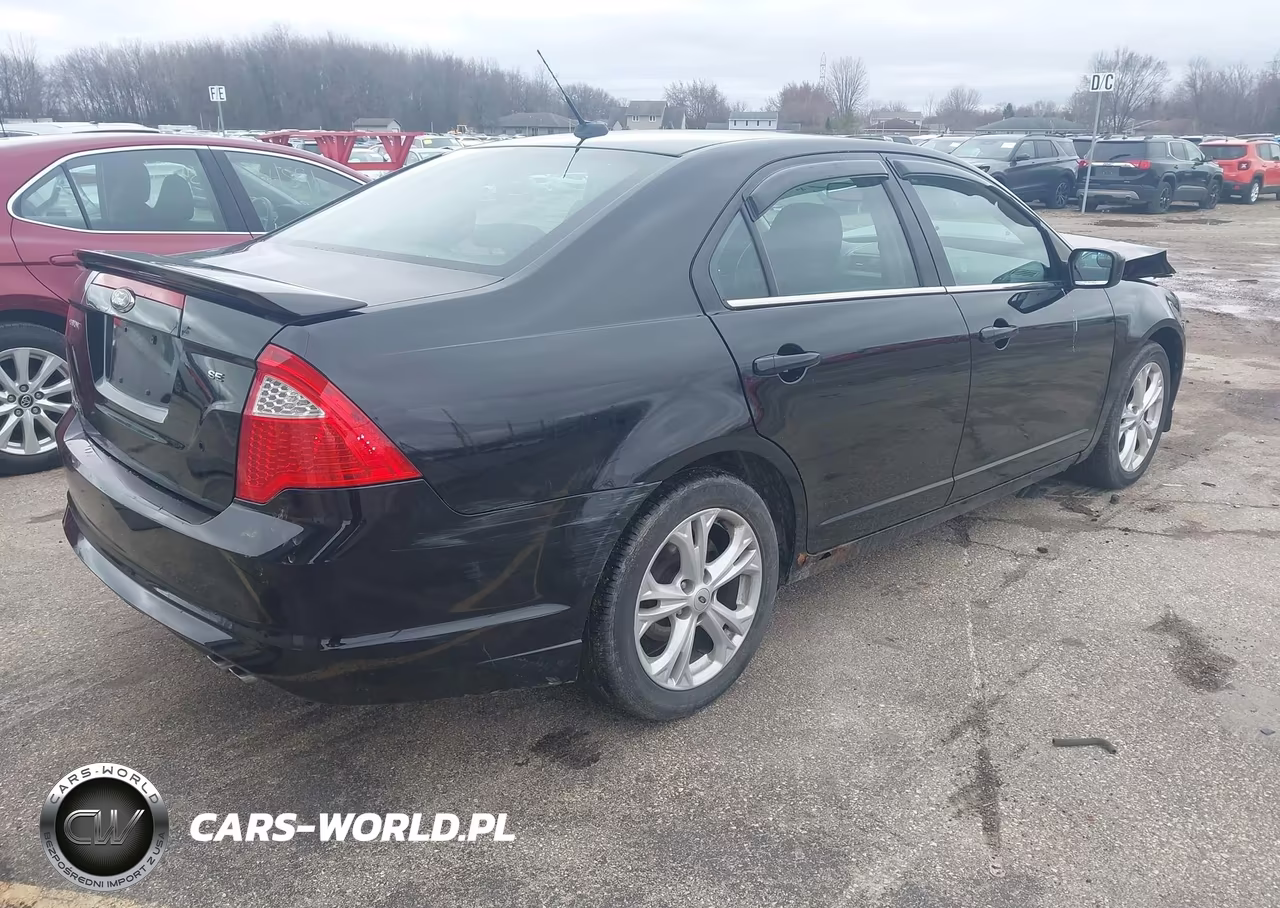2012 Ford Fusion Se VIN:3FAHP0HA6CR150040 - 4