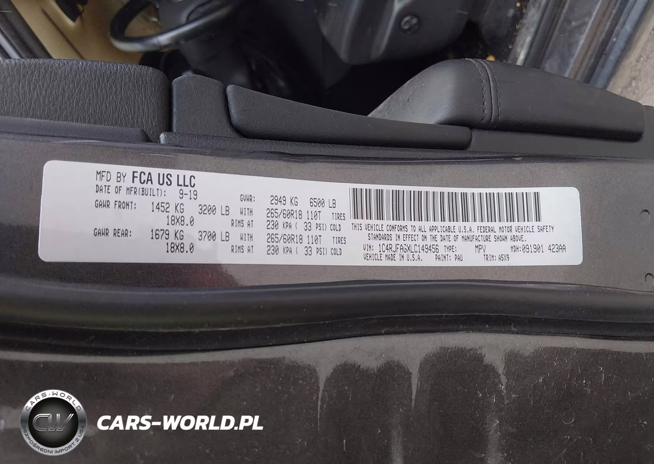 2020 Jeep Grand Cherokee Laredo E 4X4 VIN:1C4RJFAGXLC149456 - 9