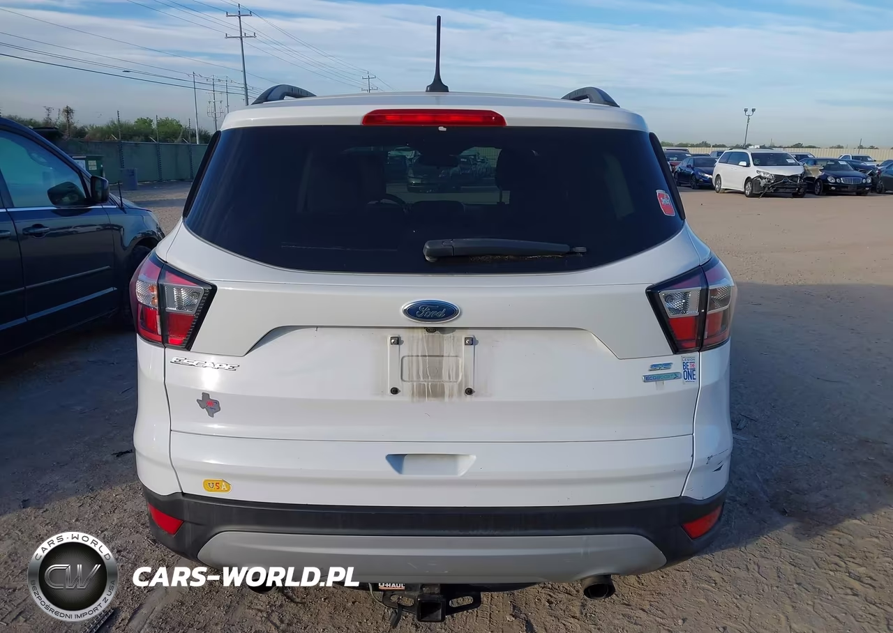 2018 Ford Escape Se VIN:1FMCU0GD1JUB27615 - 16