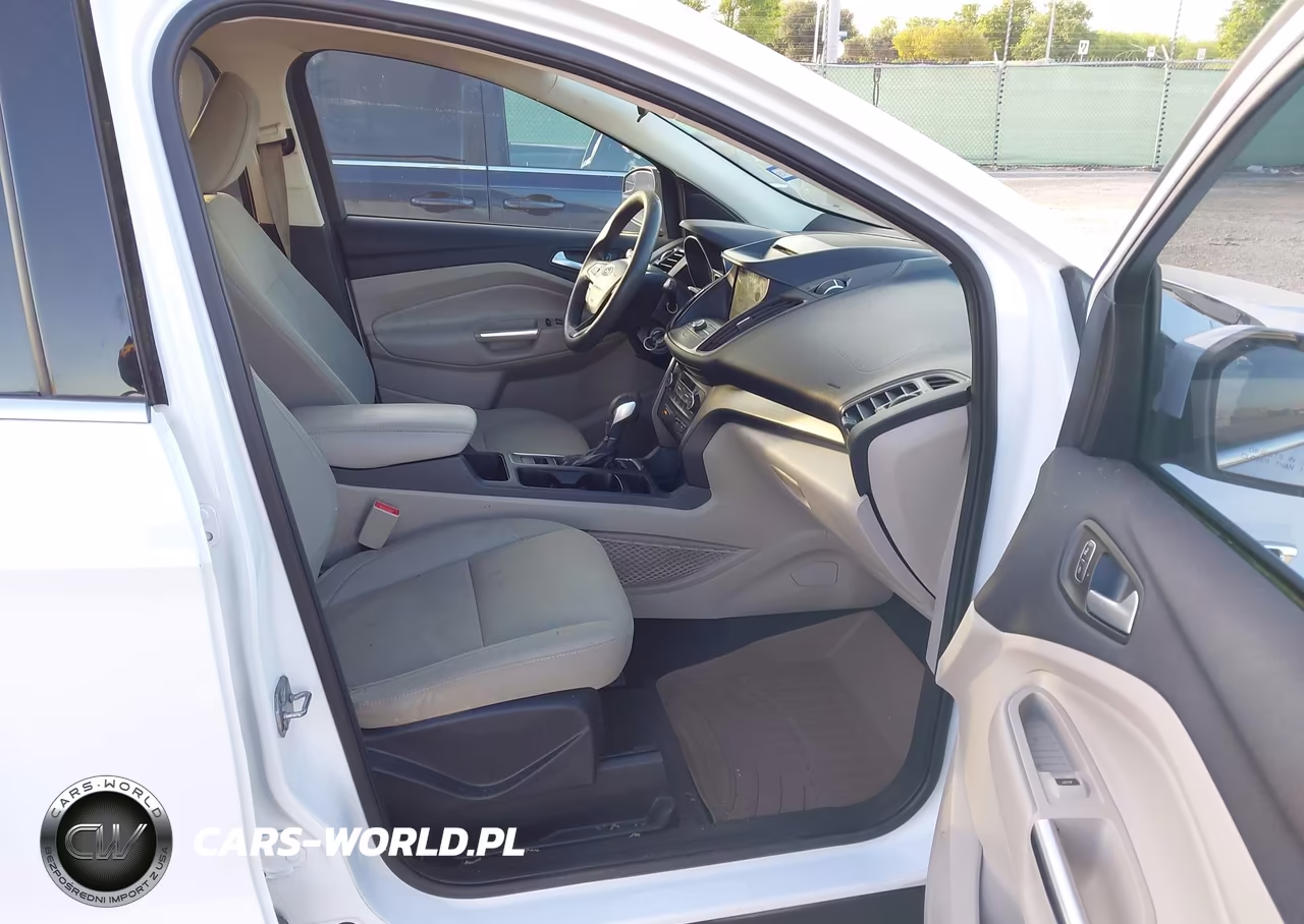 2018 Ford Escape Se VIN:1FMCU0GD1JUB27615 - 5