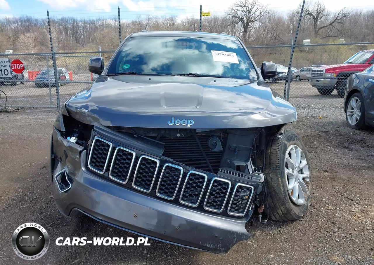 2021 Jeep Grand Cherokee Laredo E 4X4 VIN:1C4RJFAG7MC866575 - 12