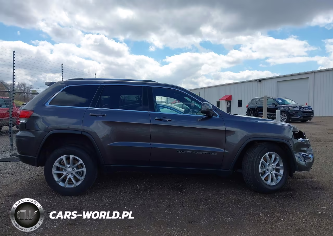 2021 Jeep Grand Cherokee Laredo E 4X4 VIN:1C4RJFAG7MC866575 - 13