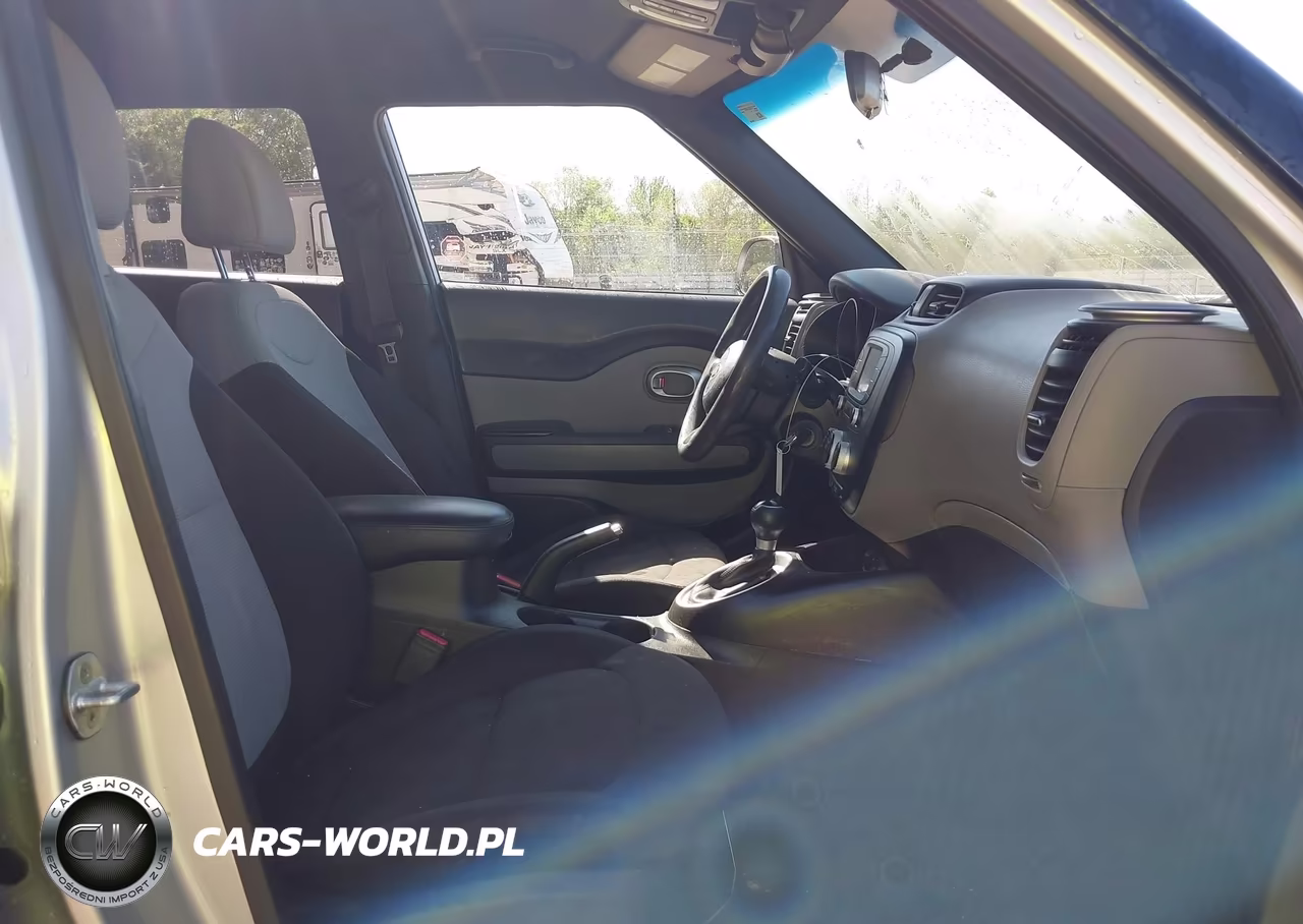 2019 Kia Soul VIN:KNDJN2A22K7694718 - 5