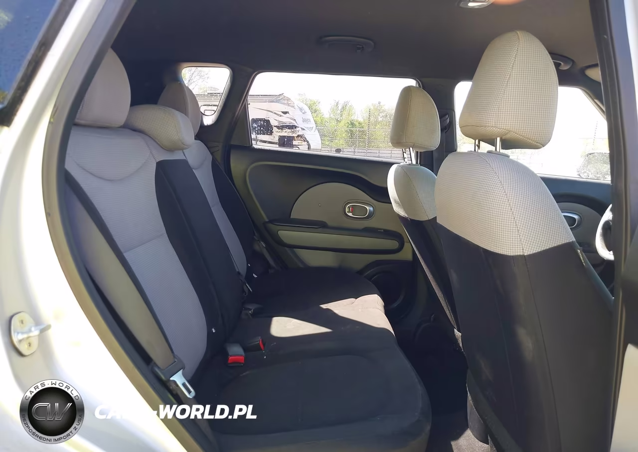 2019 Kia Soul VIN:KNDJN2A22K7694718 - 8