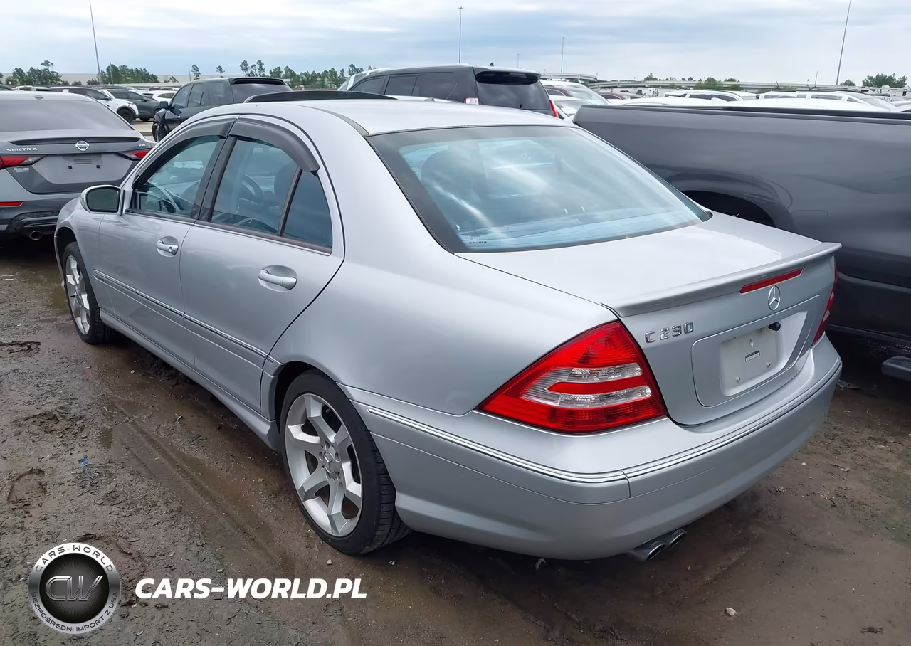 2007 Mercedes-Benz C 230 Sport VIN:WDBRF52H37F901925 - 3