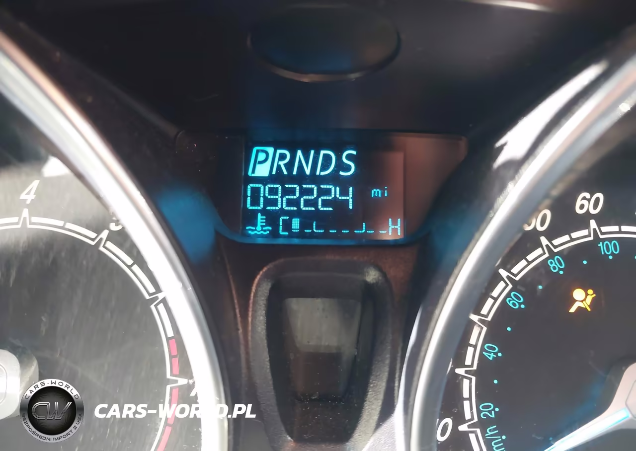 2014 Ford Fiesta Titanium VIN:3FADP4FJ8EM232313 - 16