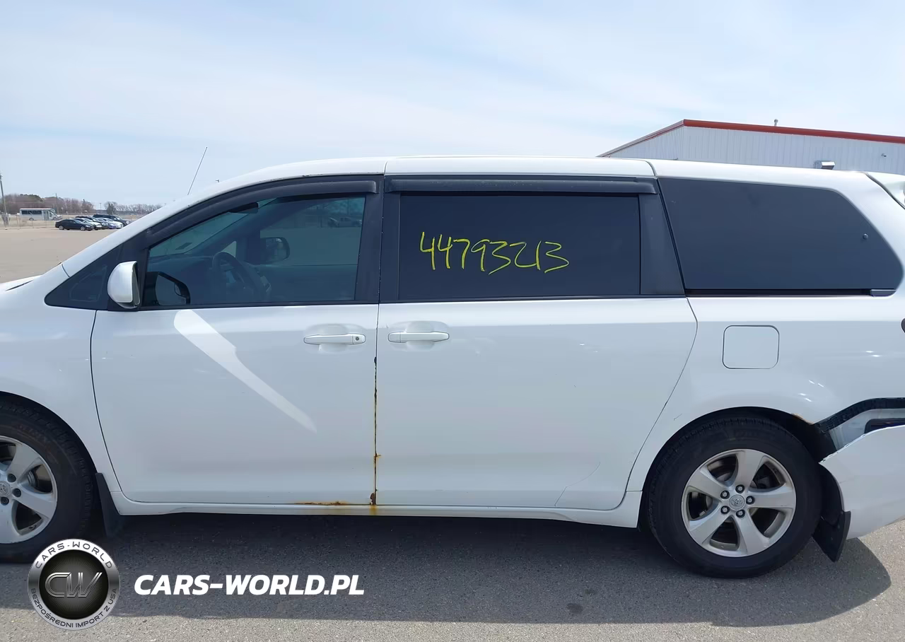 2012 Toyota Sienna Le 8 Passenger VIN:5TDKA3DC1CS014535 - 14