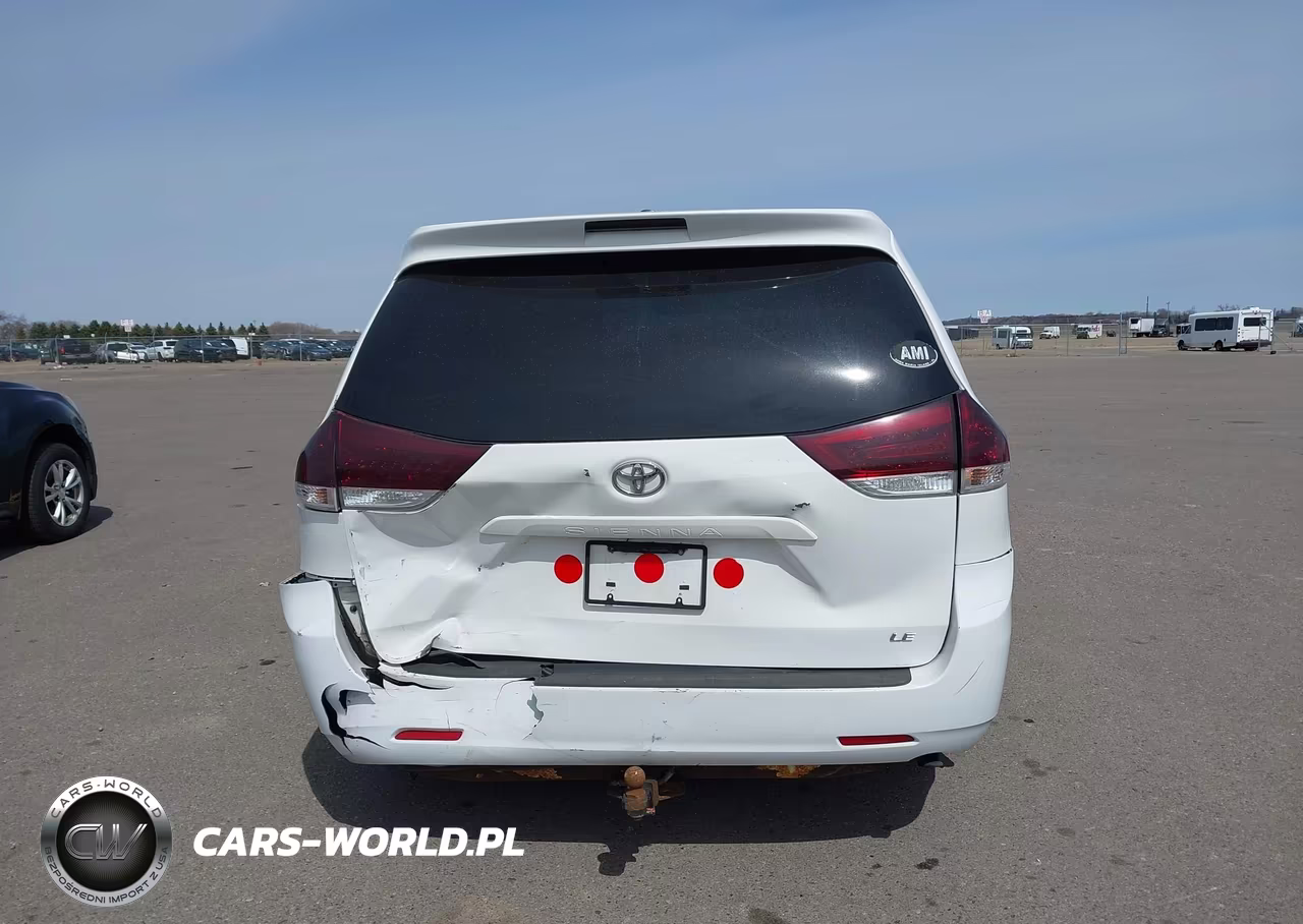 2012 Toyota Sienna Le 8 Passenger VIN:5TDKA3DC1CS014535 - 16