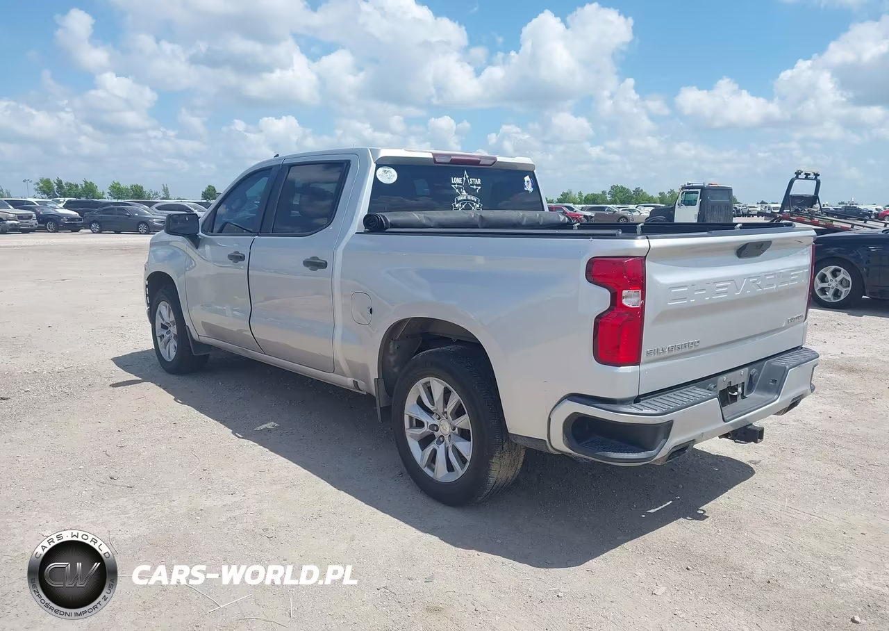 2020 Chevrolet Silverado 1500 2Wd Short Bed Custom VIN:3GCPWBEFXLG238184 - 3