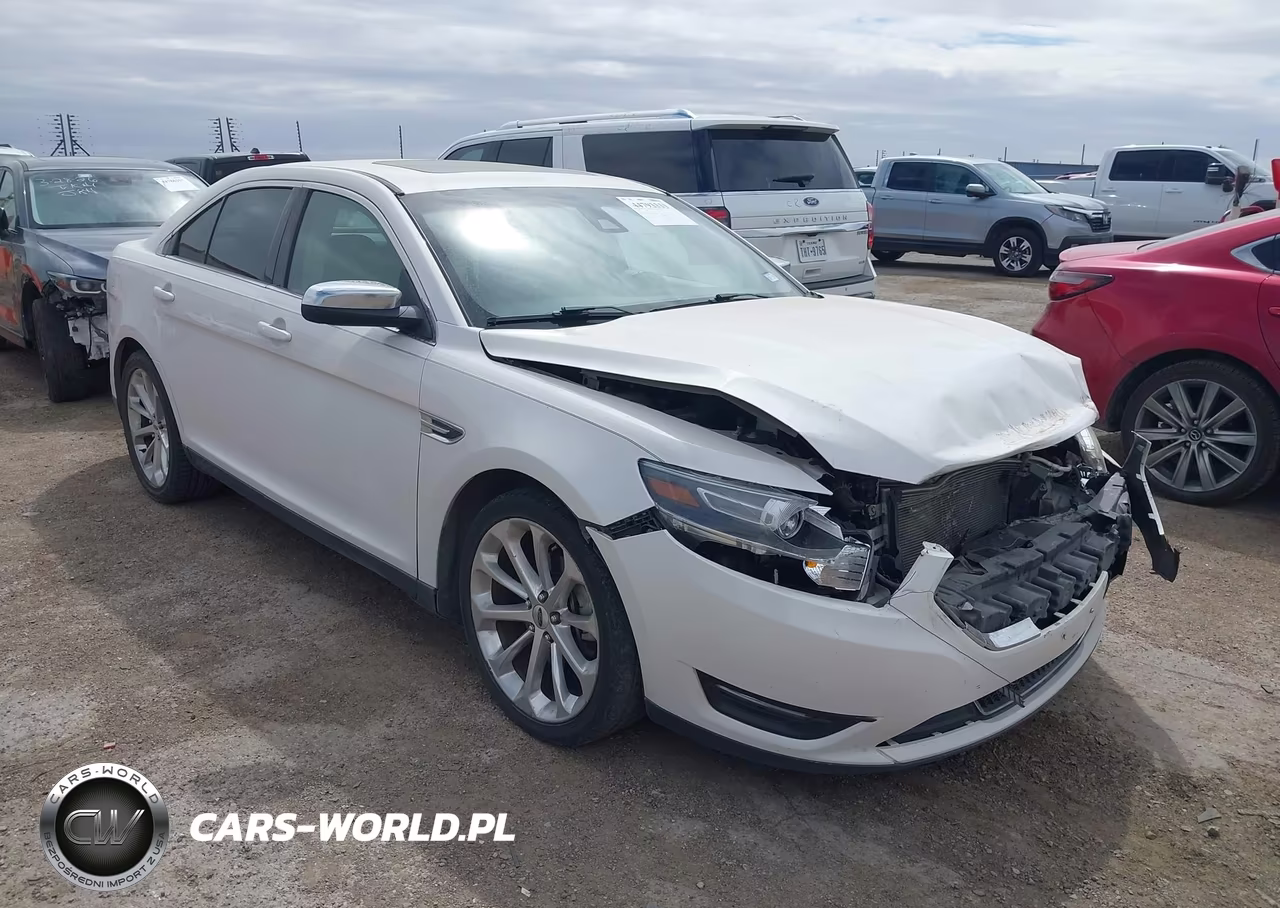 2015 Ford Taurus Limited – zdjęcie 1 z 17