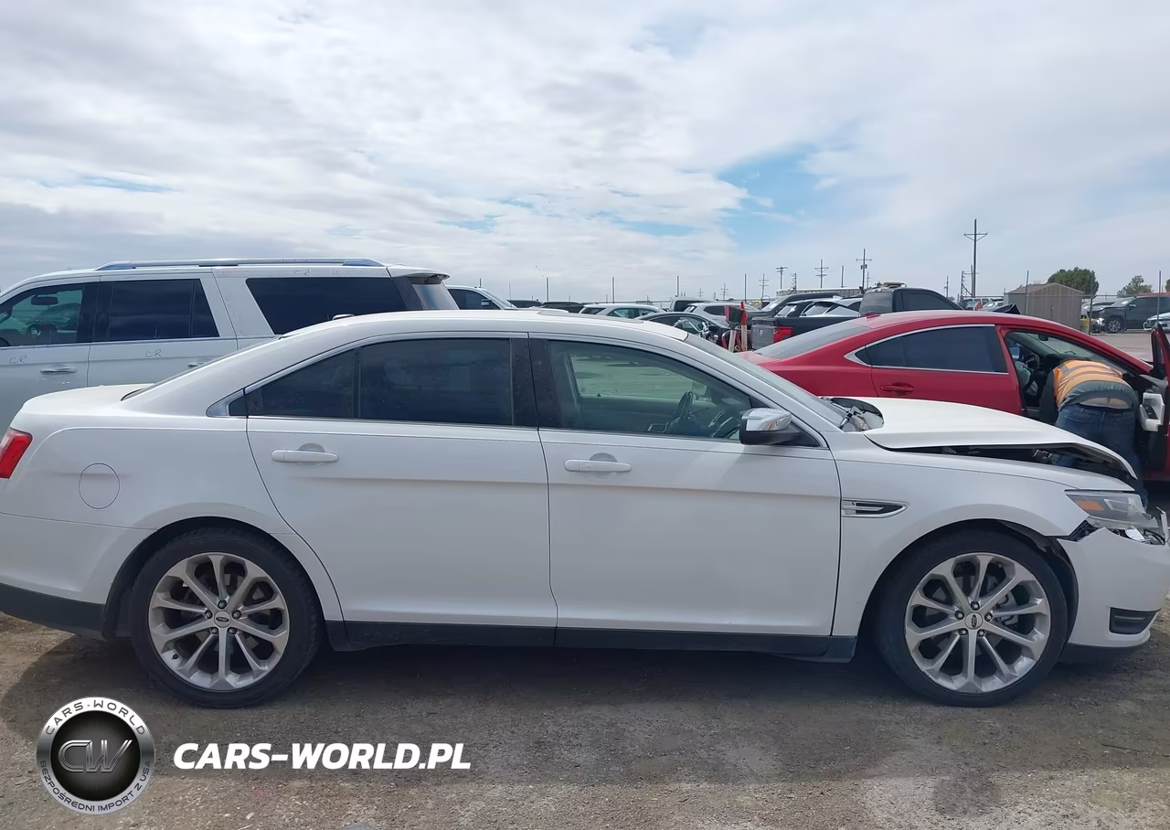 2015 Ford Taurus Limited VIN:1FAHP2F8XFG207752 - 14
