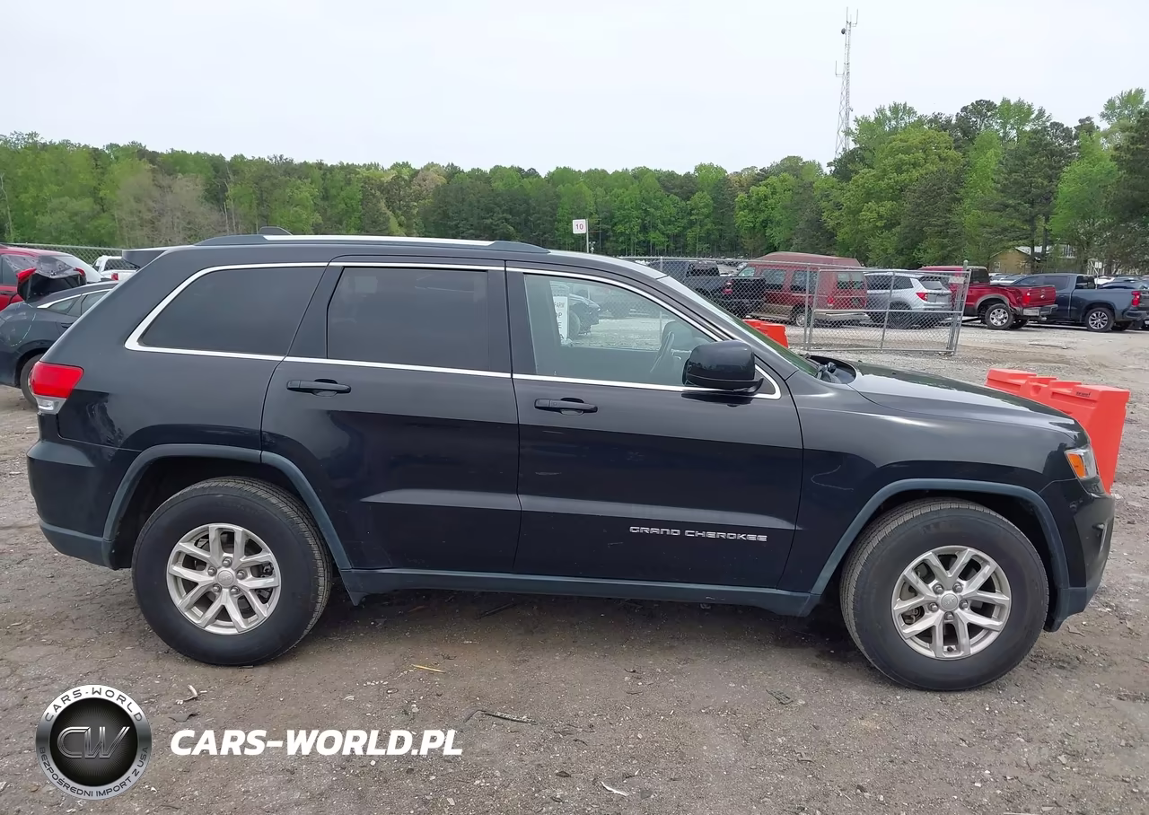 2015 Jeep Grand Cherokee Laredo VIN:1C4RJEAG5FC219234 - 13