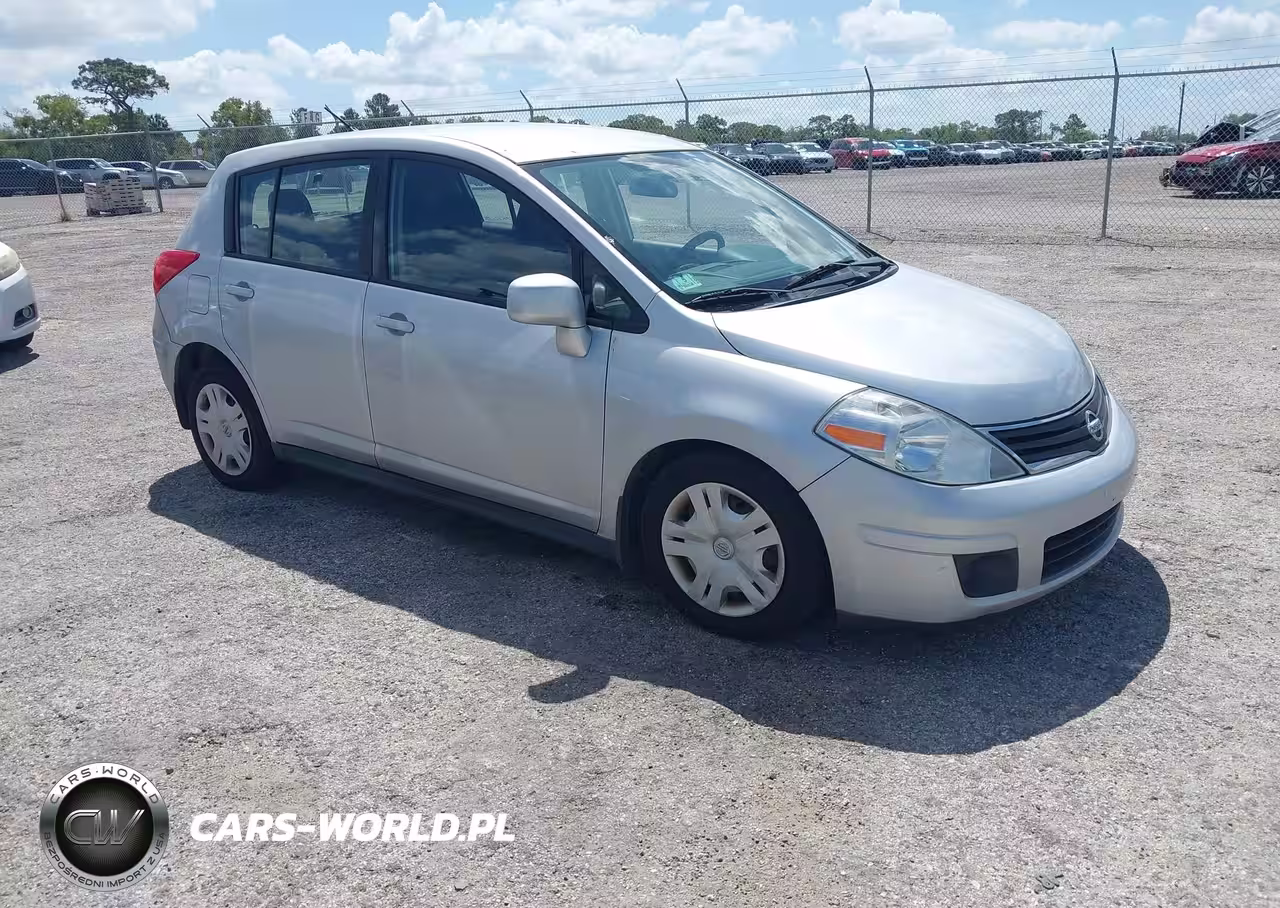 2011 Nissan Versa 1.8S