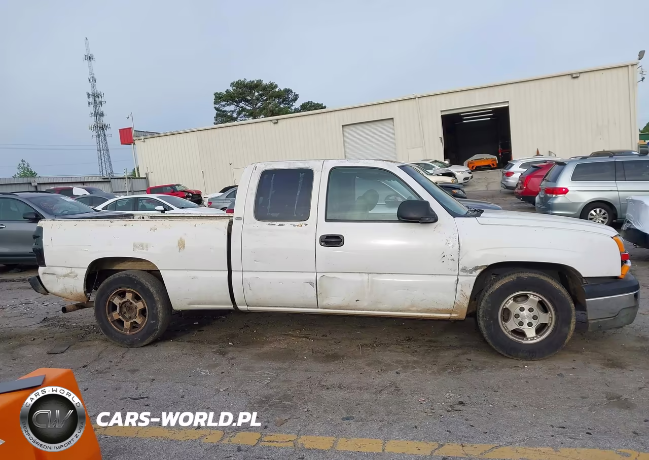 2003 Chevrolet Silverado 1500 Work Truck VIN:2GCEC19X731403873 - 13