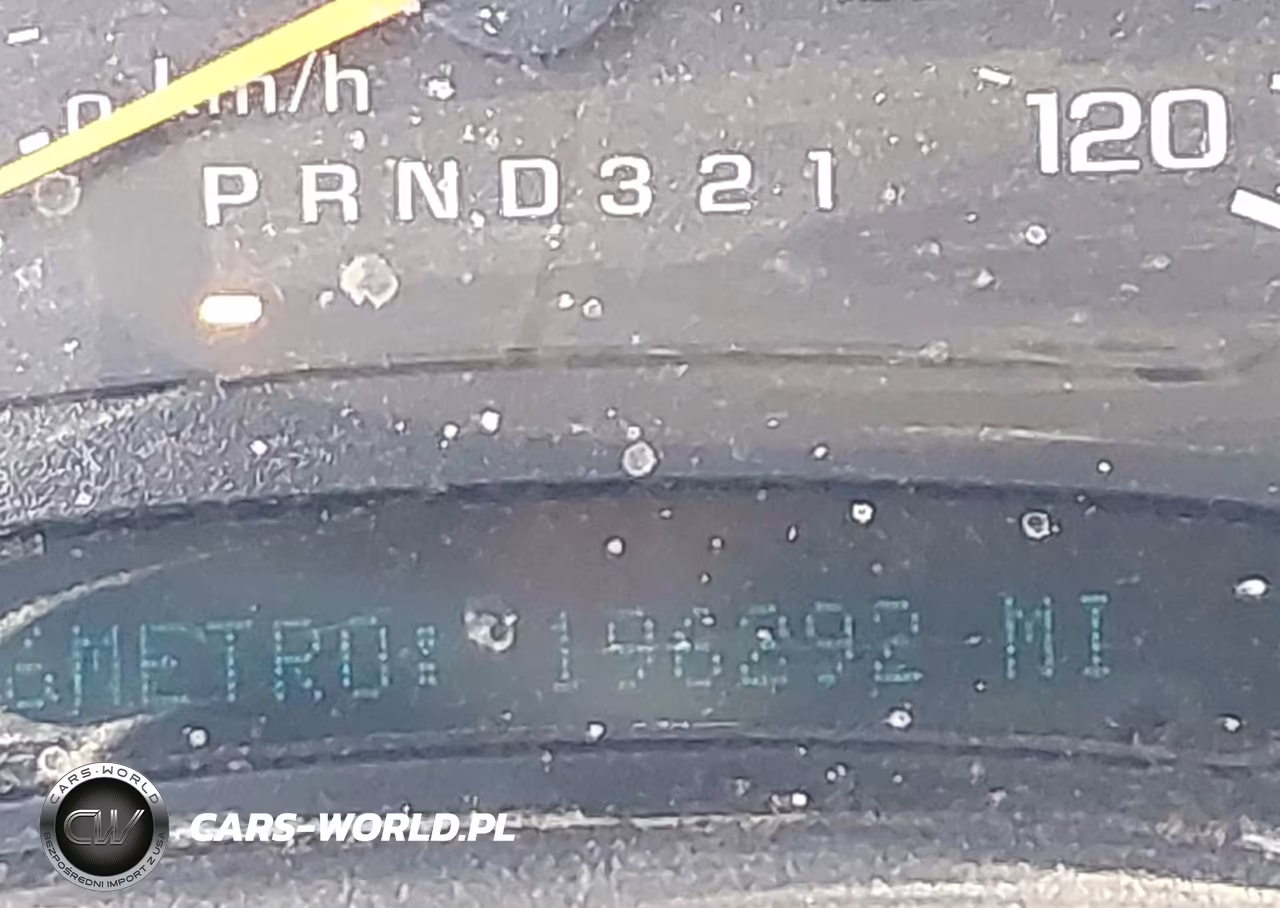 2003 Chevrolet Silverado 1500 Work Truck VIN:2GCEC19X731403873 - 15