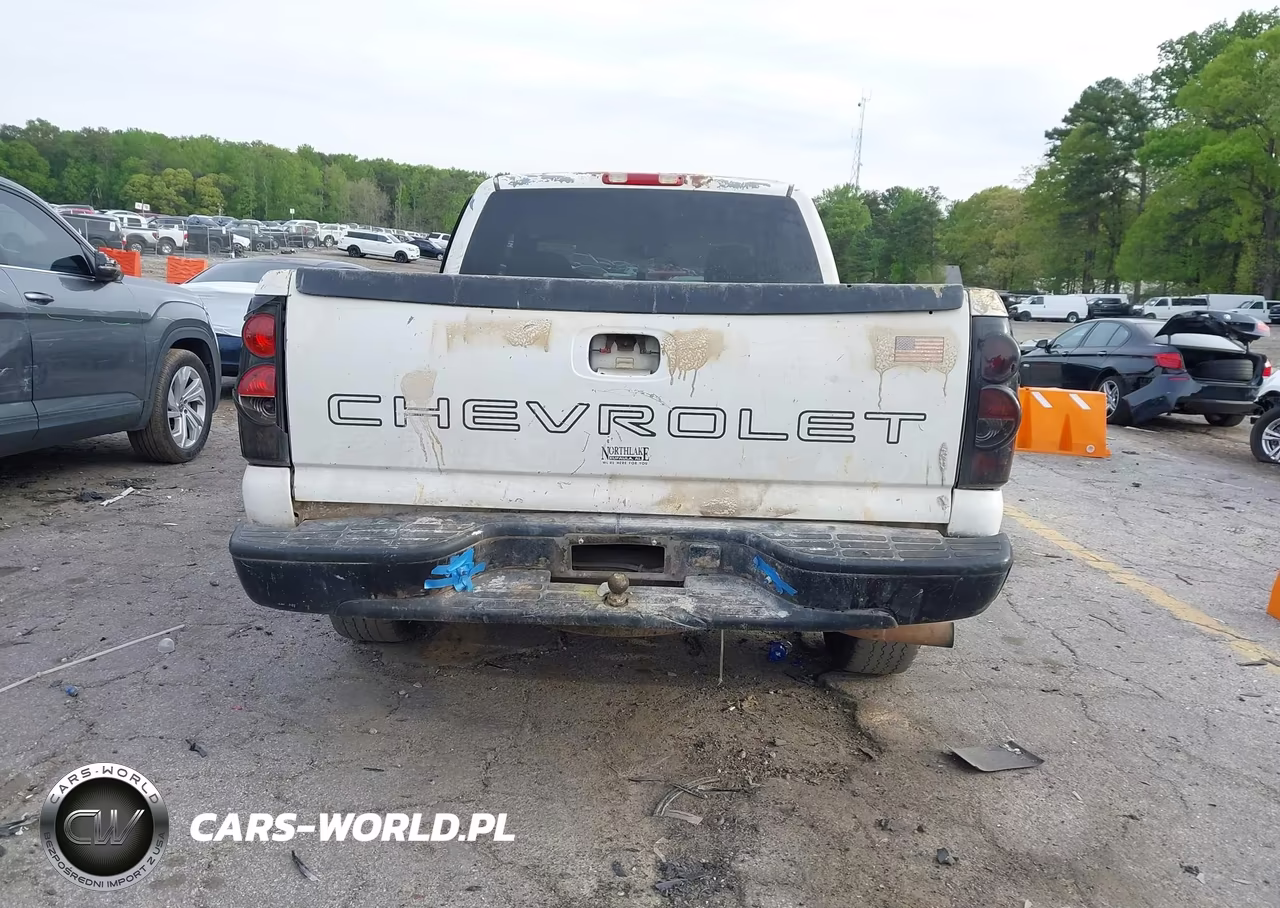 2003 Chevrolet Silverado 1500 Work Truck VIN:2GCEC19X731403873 - 16