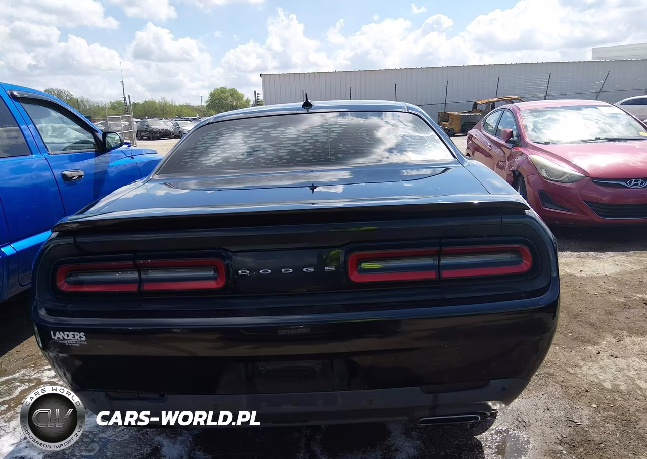 2015 Dodge Challenger R-T VIN:2C3CDZAT6FH715176 - 16