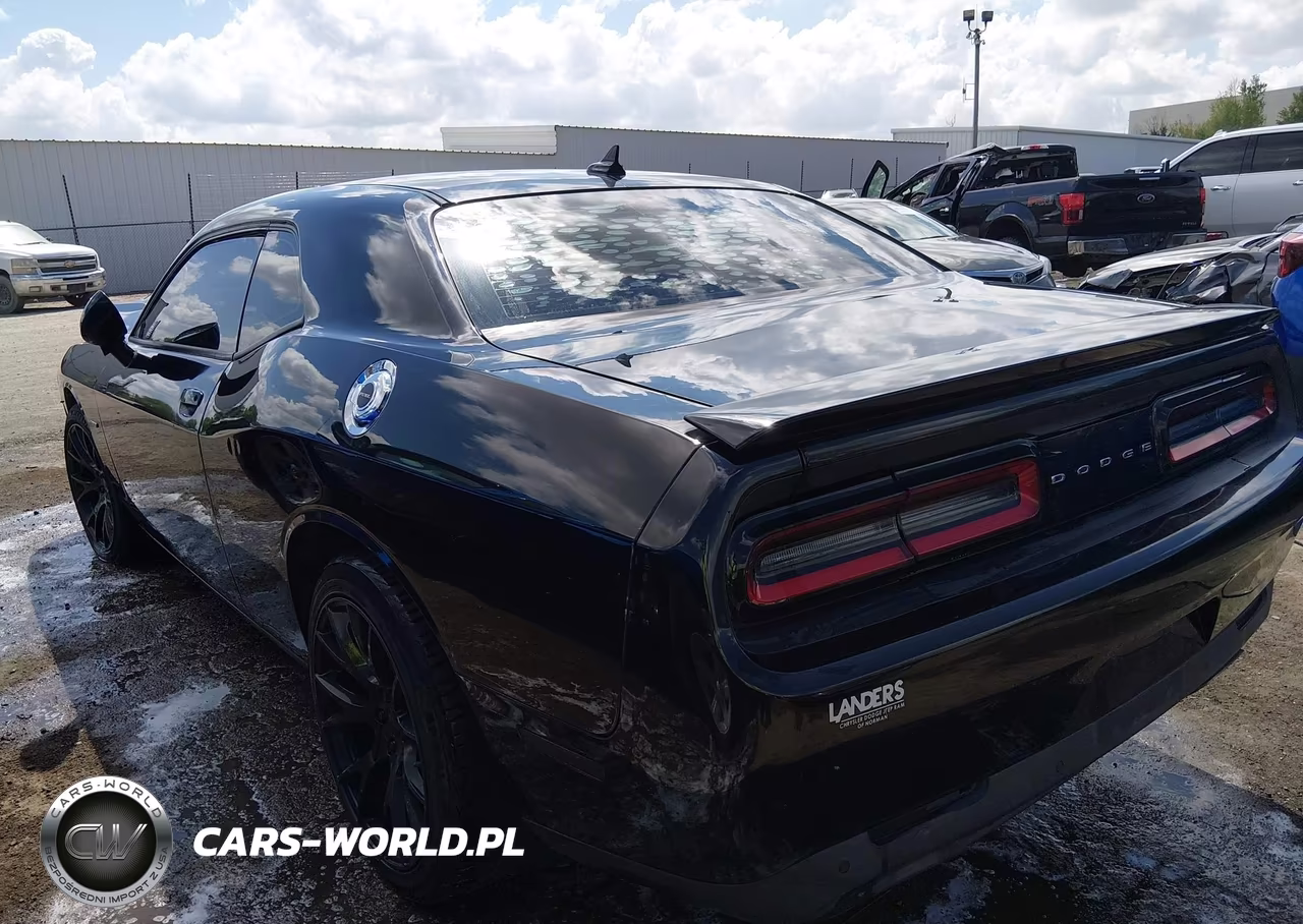 2015 Dodge Challenger R-T VIN:2C3CDZAT6FH715176 - 3