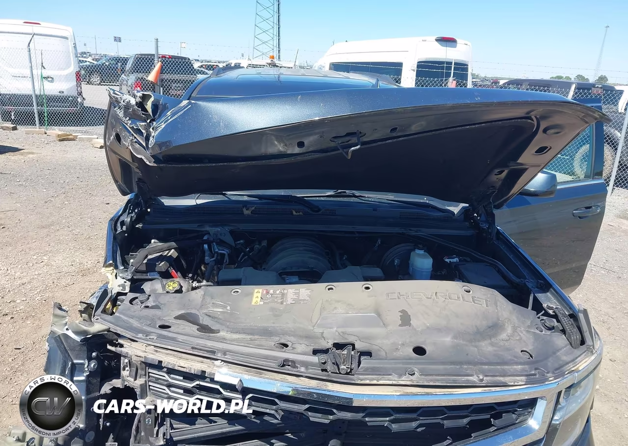 2020 Chevrolet Suburban 2Wd Lt VIN:1GNSCHKC2LR250949 - 10